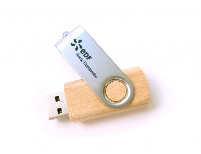 PEN DRIVE BAMBU GIRATRIO